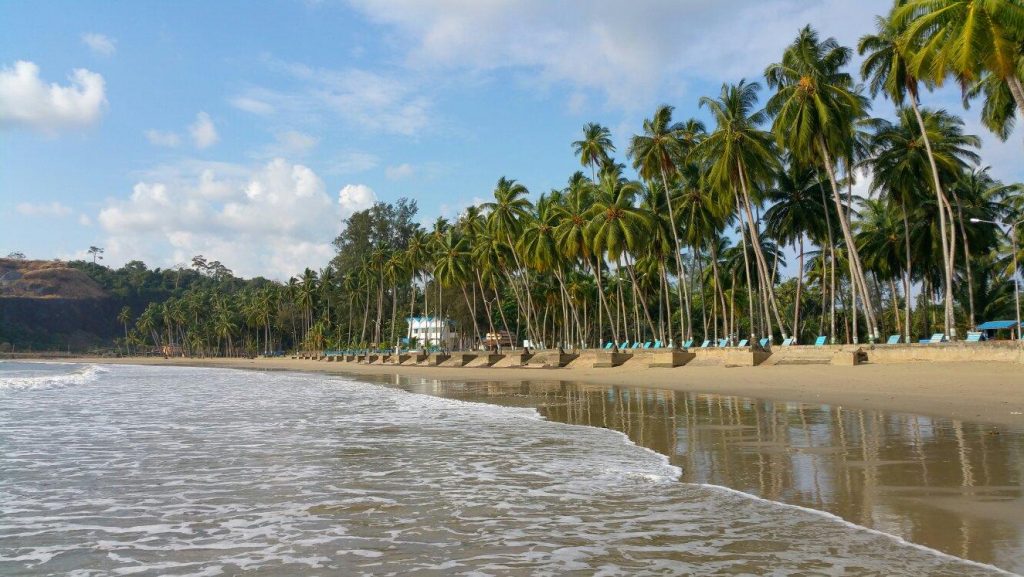 Corbyn_s Cove beach